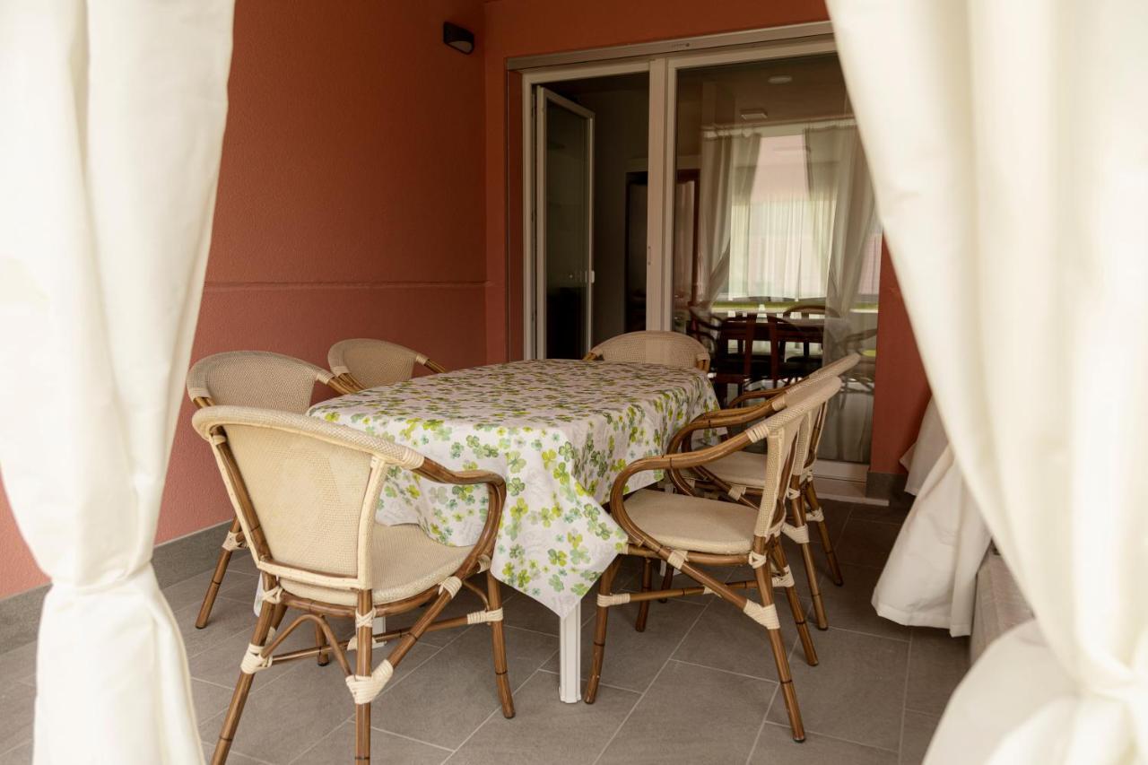Holiday Apartments Giulia - Blue Pietramurata Esterno foto